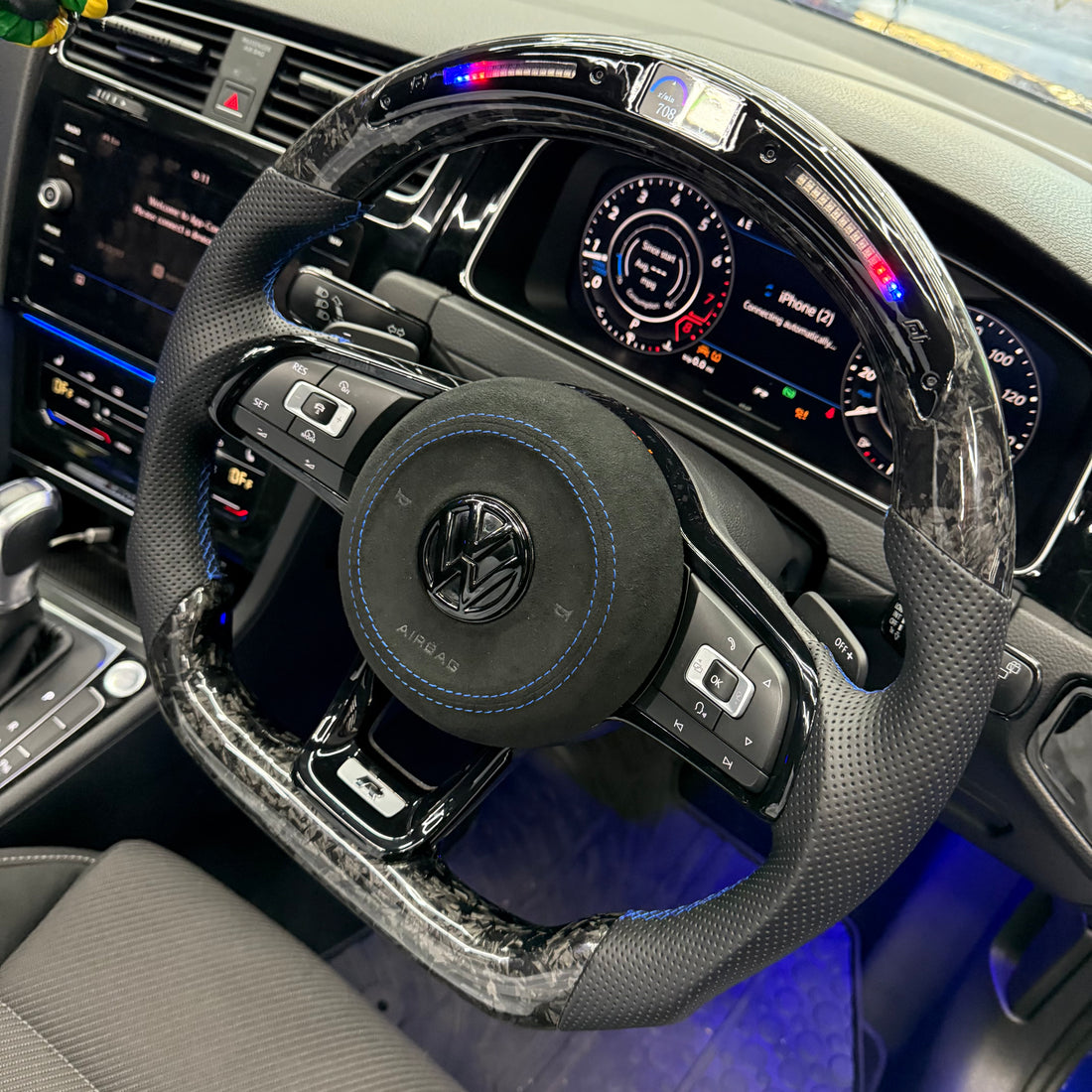 Volkswagen Golf/Polo/ Scirocco MK7 GTI / R LED Carbon Fibre Steering Wheel